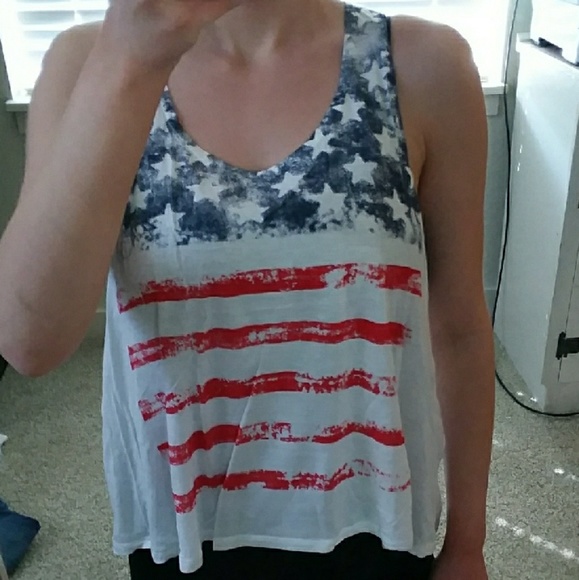 American Flag Crop Top - Picture 3 of 4